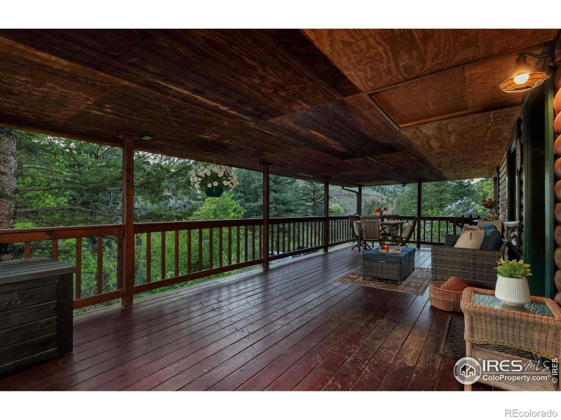 1039 Longmont Dam Rd, Lyons, CO 80540