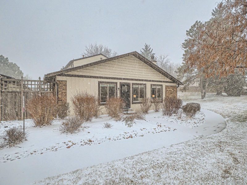 3521 S Kittredge St #A, Aurora, CO 80013