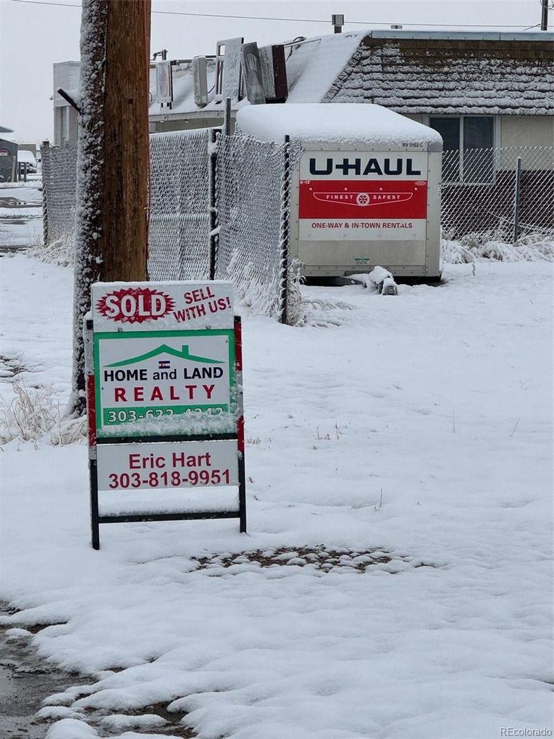 56830 E Colfax Ave, Strasburg, CO 80136