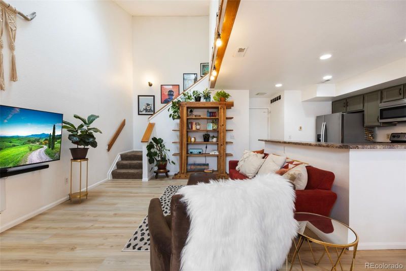 6337 W 6th Ave, Lakewood, CO 80214