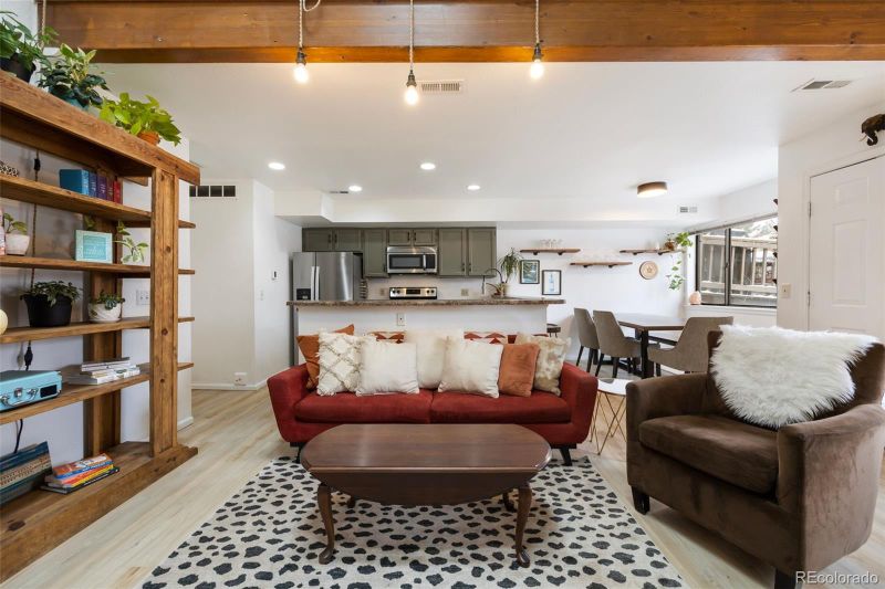6337 W 6th Ave, Lakewood, CO 80214