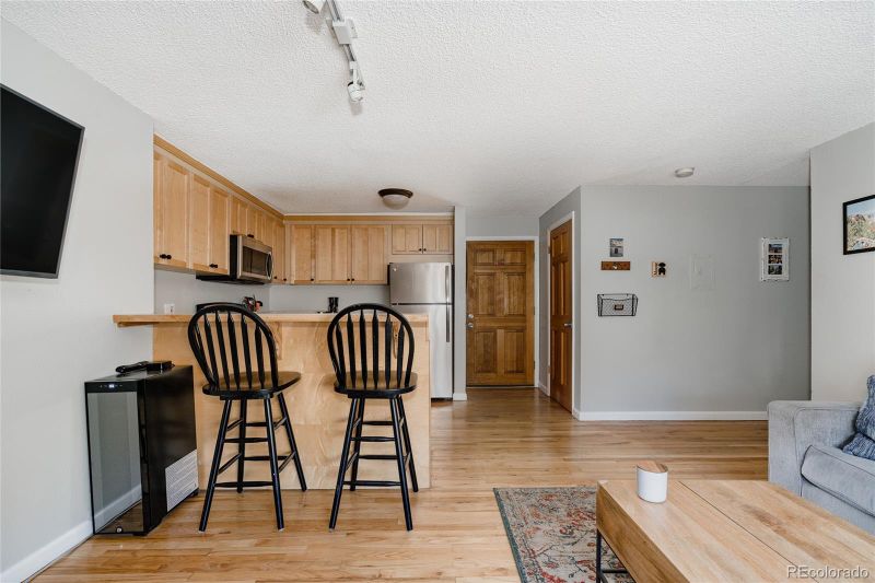 155 S Pennsylvania St #307, Denver, CO 80209