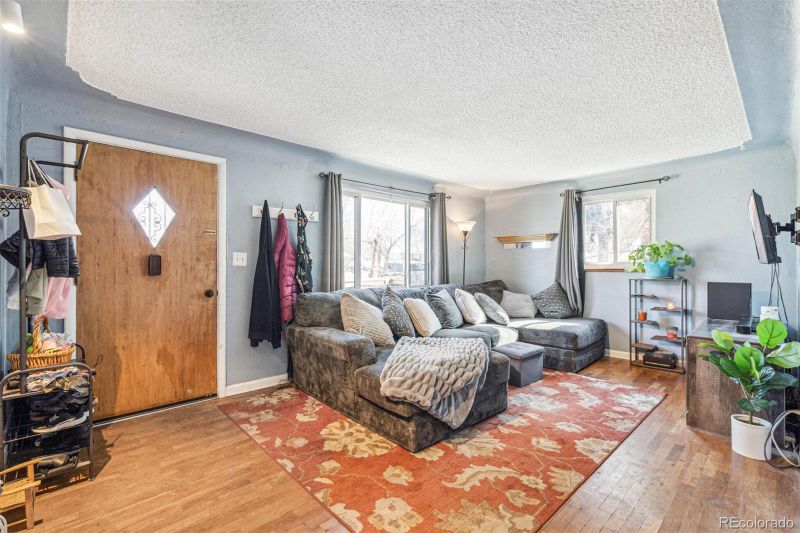 5555 Magnolia St, Commerce City, CO 80022