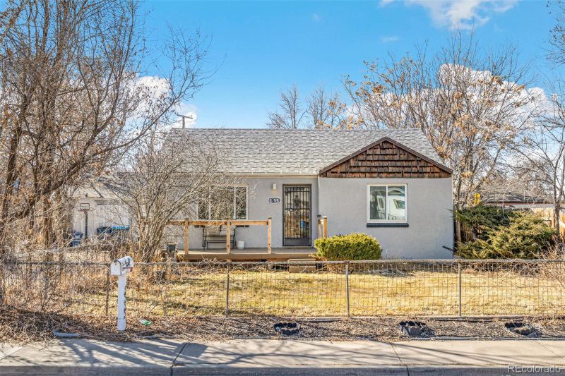 5555 Magnolia St, Commerce City, CO 80022
