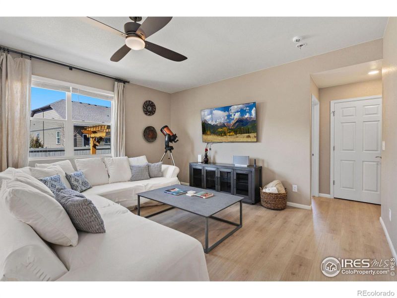 1281 Sun River Rd, Berthoud, CO 80513