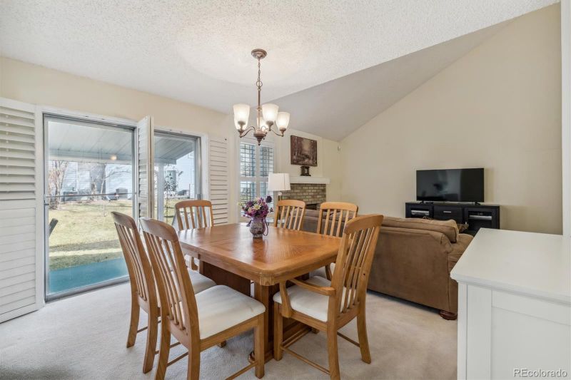 2558 S Vaughn Way #A, Aurora, CO 80014