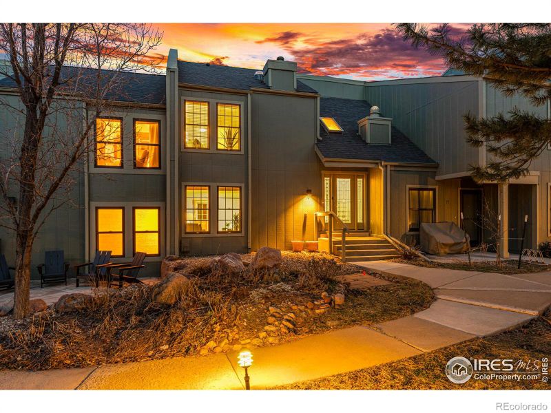 74 Benthaven Pl, Boulder, CO 80305