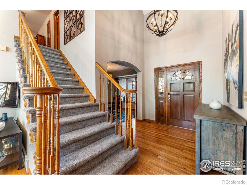 1941 Diamond Dr, Longmont, CO 80504