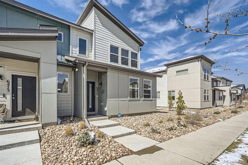 6475 N Ceylon Ct, Denver, CO 80249