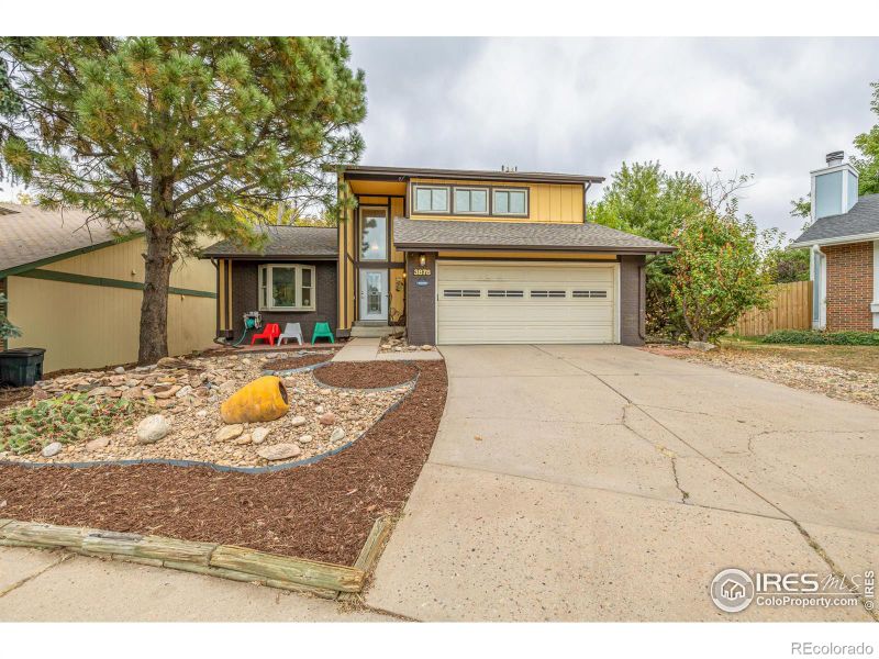 3878 S Fraser St, Aurora, CO 80014