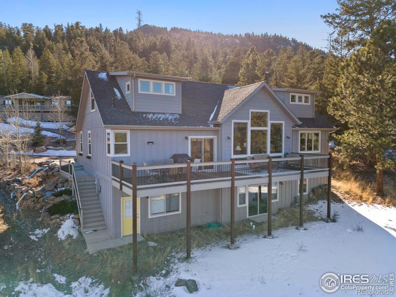 655 Aspen Ave, Estes Park, CO 80517