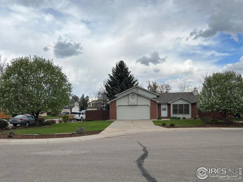 2212 Cedarwood Dr, Fort Collins, CO 80526