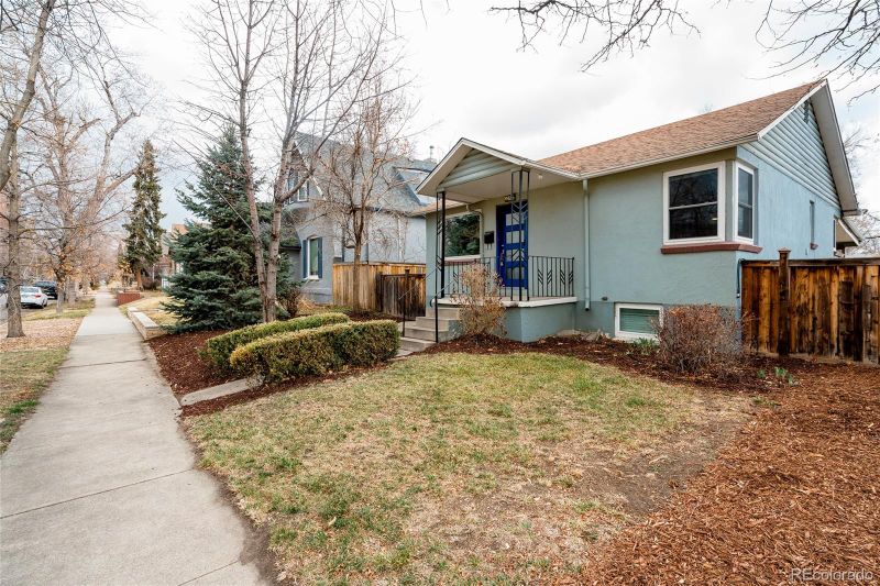 416 Clarkson St, Denver, CO 80218