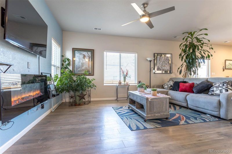 6005 Caribou Ct, Frederick, CO 80516