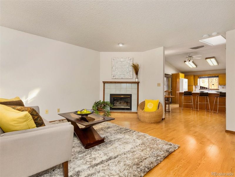 10 Windbridge Ln #B, Pueblo, CO 81001