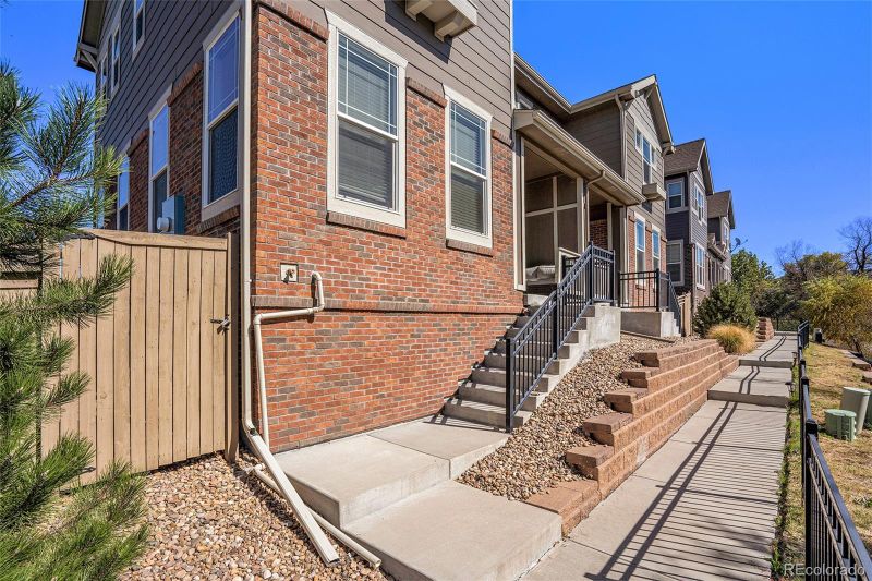 14784 E Crestridge Dr, Centennial, CO 80015