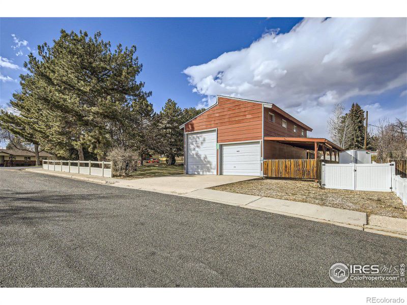 1020 Cimmeron Dr, Loveland, CO 80537