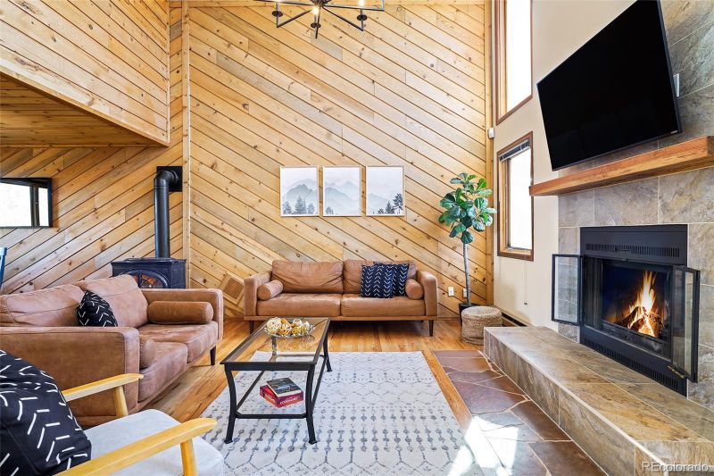 1531 Mockingbird Trl, Bailey, CO 80421