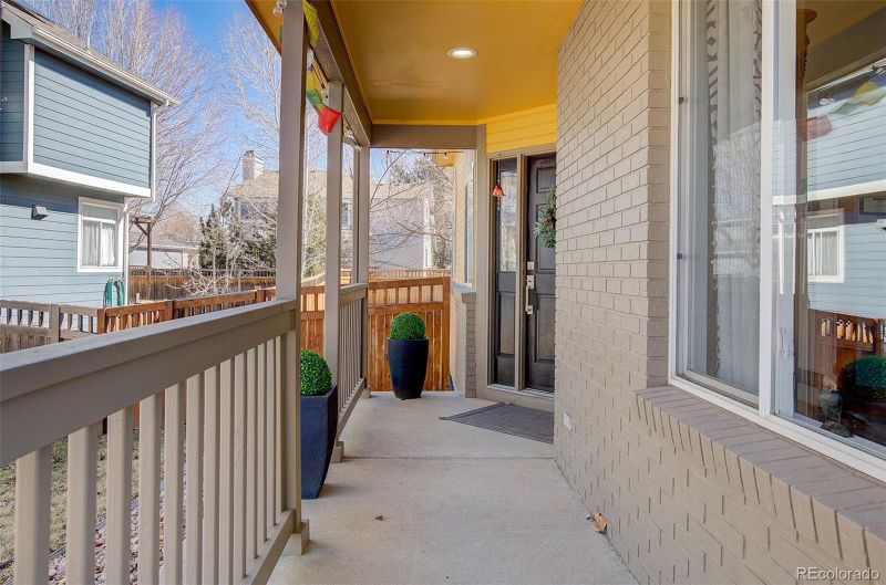 2232 Creekside Dr, Longmont, CO 80504