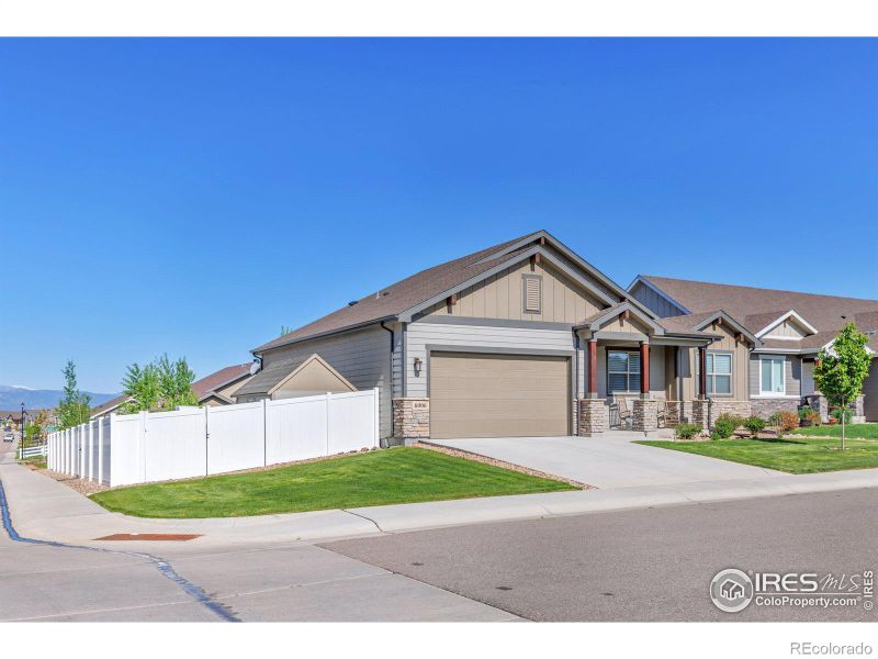 6006 Chantry Dr, Windsor, CO 80550