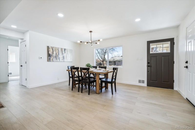 1762 S Forest St, Denver, CO 80222