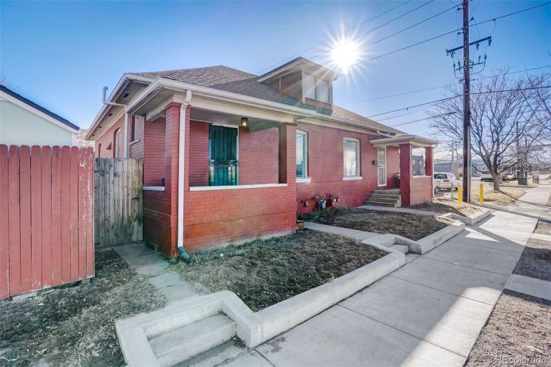 24 E Exposition Ave, Denver, CO 80209