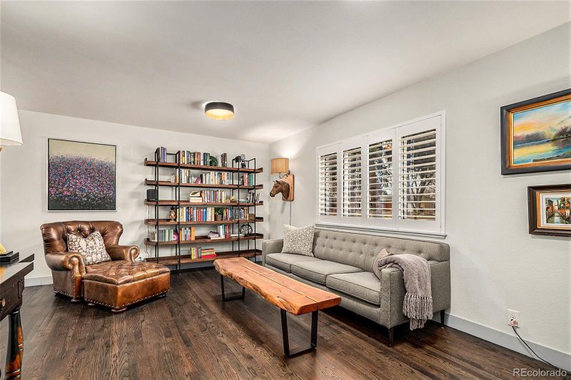 880 S Hudson St, Denver, CO 80246