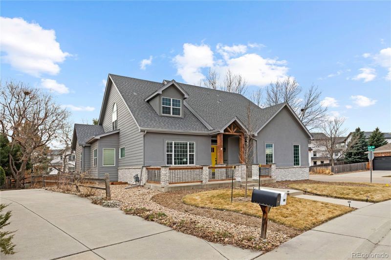 2510 Westward Dr, Lafayette, CO 80026