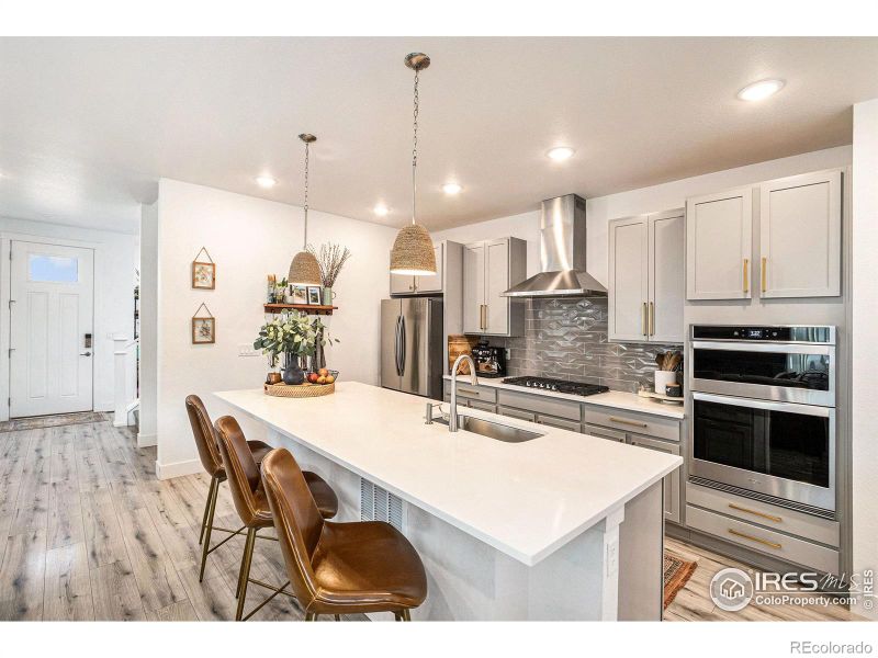 5661 Stone Fly Dr, Timnath, CO 80547