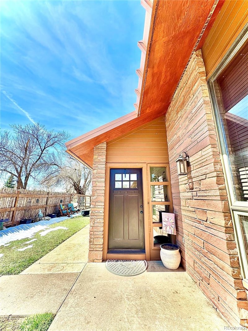417 E Francisco Str, La Veta, CO 81055