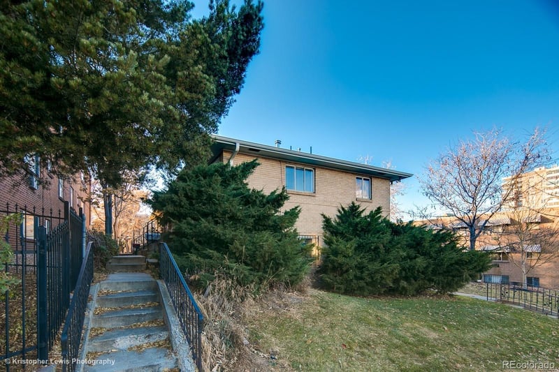 35 Washington St, Denver, CO 80203