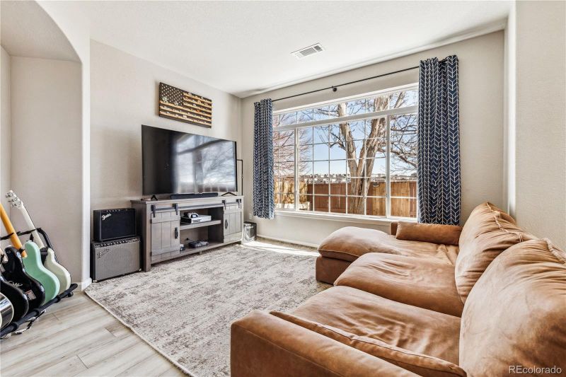 4432 S Jebel Ct, Centennial, CO 80015