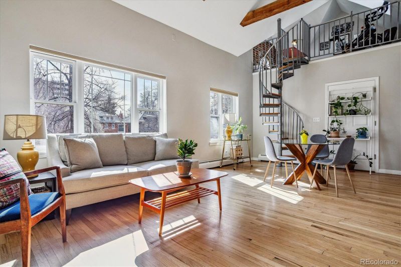 1315 N Vine St #202, Denver, CO 80206
