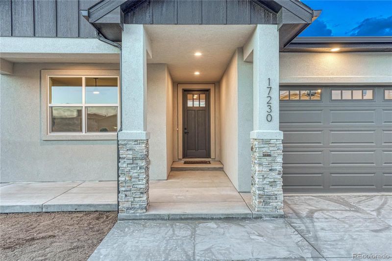 17230 Park Trail Dr, Monument, CO 80132