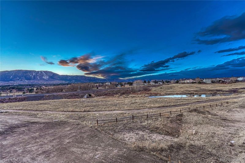 17230 Park Trail Dr, Monument, CO 80132