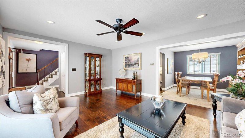 1351 E Nichols Ave, Centennial, CO 80122
