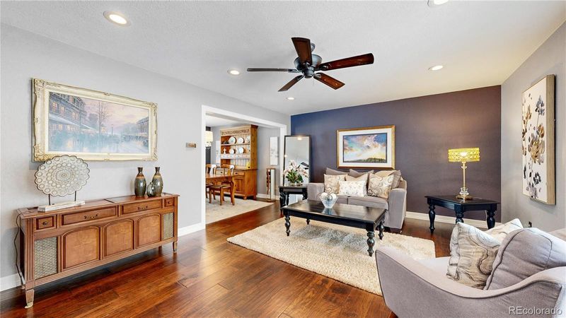 1351 E Nichols Ave, Centennial, CO 80122