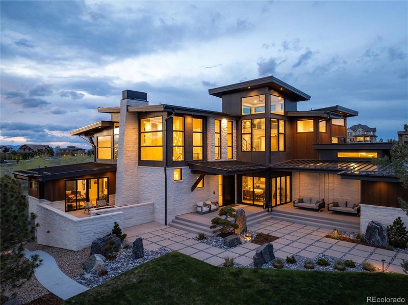 10979 Skydance Dr, Highlands Ranch, CO 80126