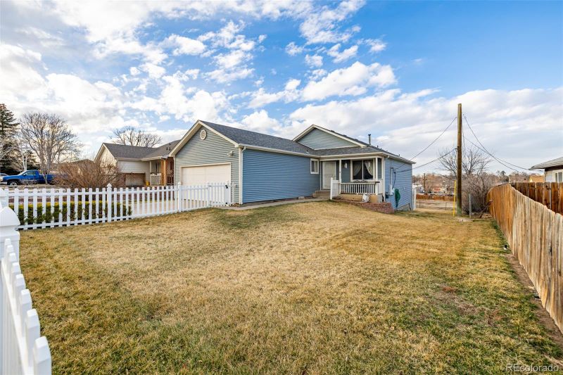 2249 W Warren Ave, Englewood, CO 80110