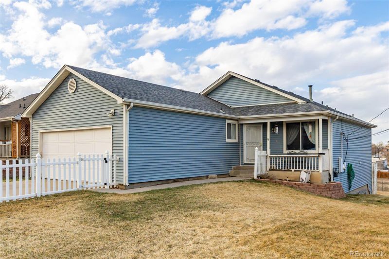 2249 W Warren Ave, Englewood, CO 80110
