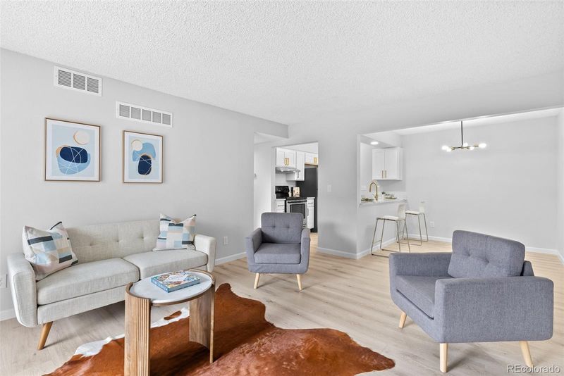 499 Wright St #205, Lakewood, CO 80228