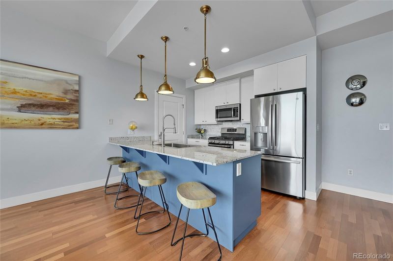 2001 Lincoln St #1523, Denver, CO 80202