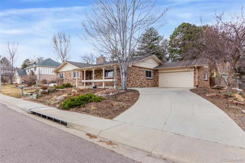 151 S Deframe Way, Golden, CO 80401