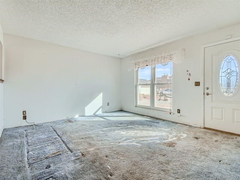 9981 Josephine St, Thornton, CO 80229