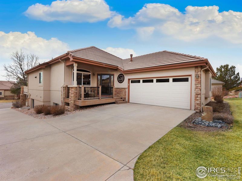 533 Mariana Pointe Dr, Loveland, CO 80537