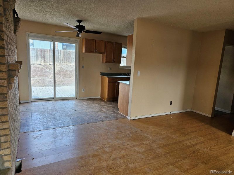 812 S Chestnut St, Elizabeth, CO 80107