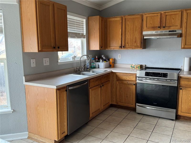 342 N 18th Ct, Brighton, CO 80601