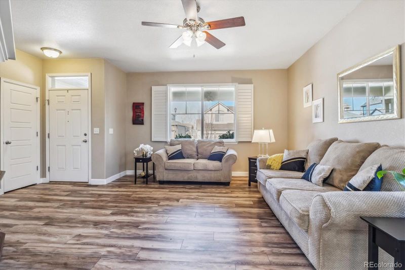 5515 Palomino Way, Frederick, CO 80504