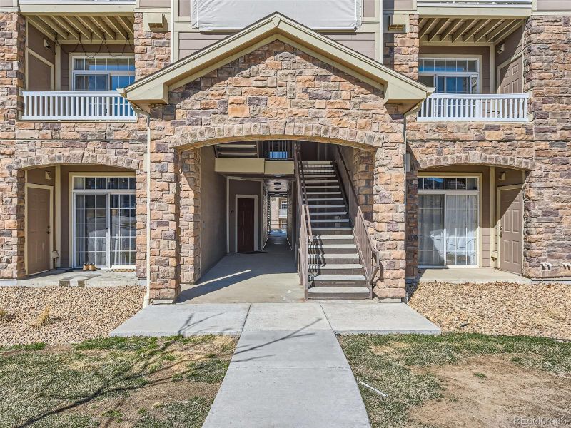 7440 S Blackhawk St #8-205, Englewood, CO 80112
