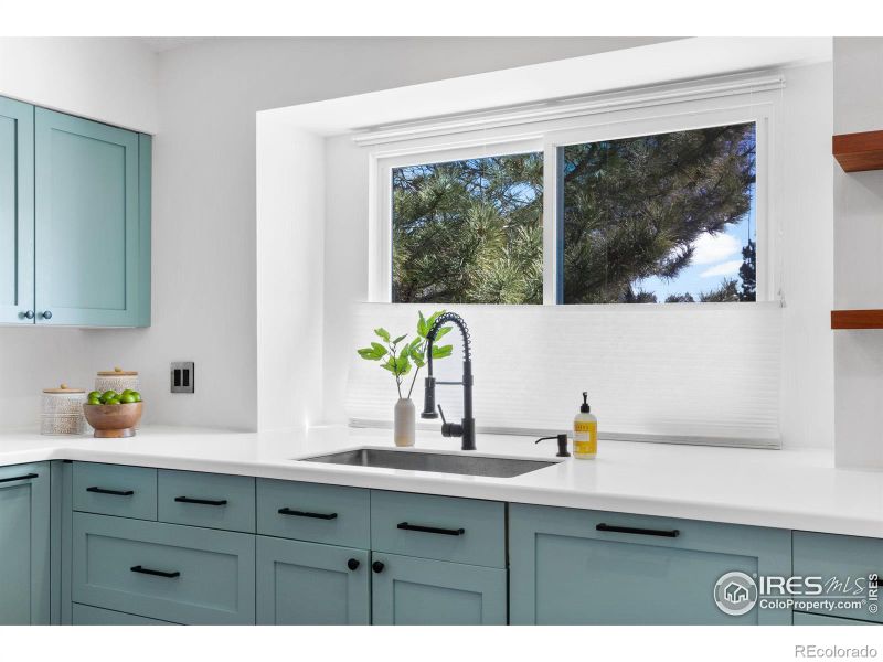 3611 Hazelwood Ct, Boulder, CO 80304